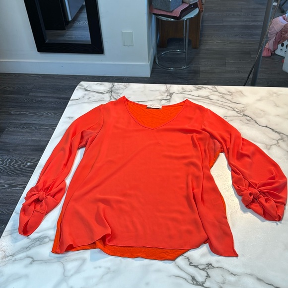 PTP 21 inches with stretch length 25”. Orange blouse with ties that sleeves - Picture 3 of 11